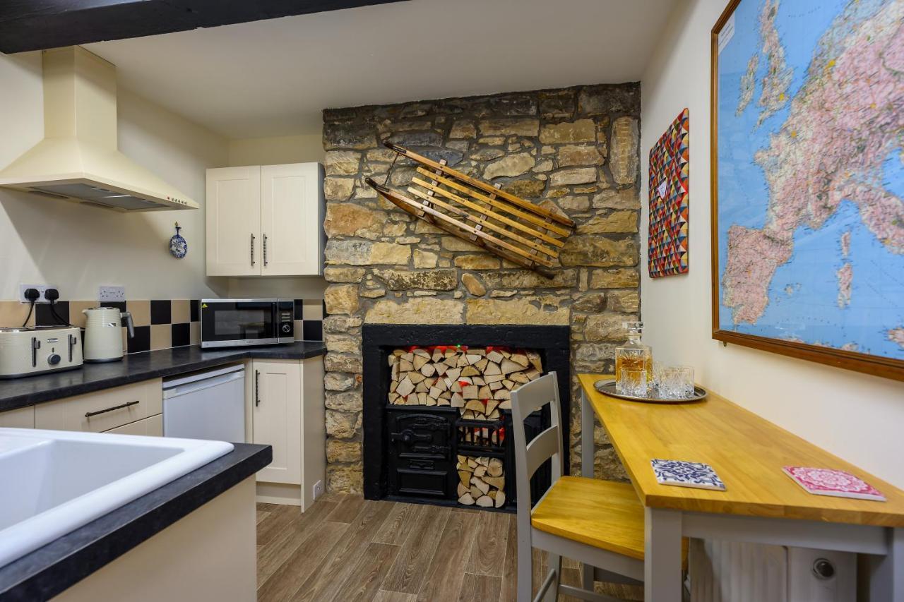 Anastasia'S Secret! Cupar Swiss Alpine Style Apartment Exterior foto