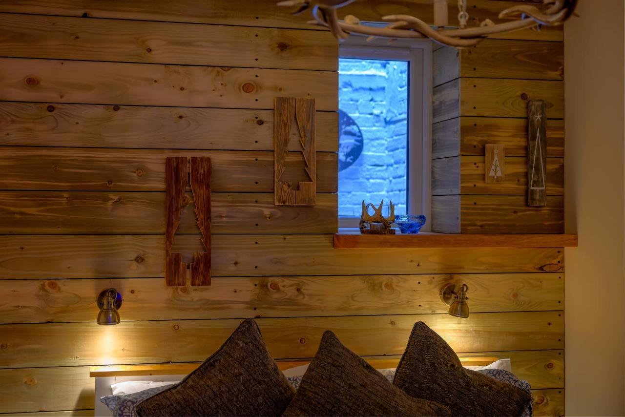 Anastasia'S Secret! Cupar Swiss Alpine Style Apartment Exterior foto